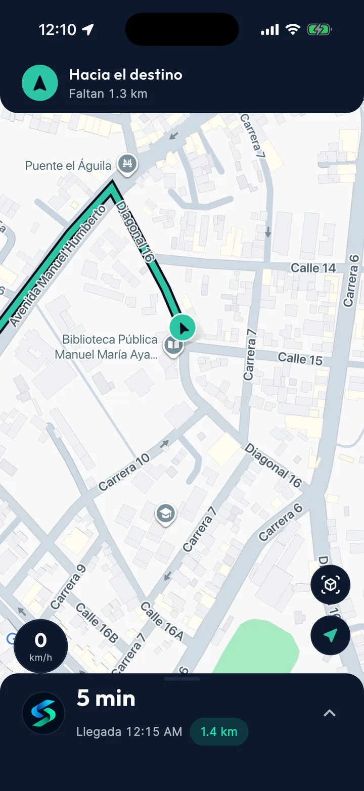 Navegación hacia el destino en la app, con la distancia restante y la hora de llegada